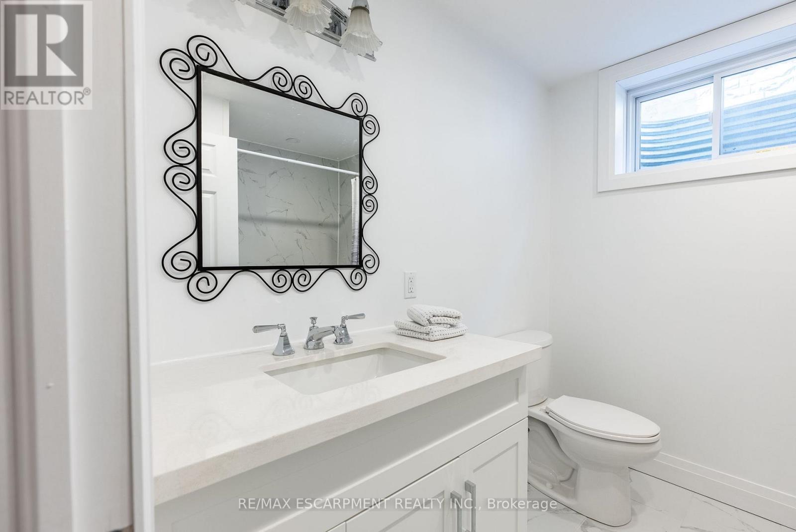 9 Richard Crescent, West Lincoln, Ontario  L0R 2A0 - Photo 34 - X12504010