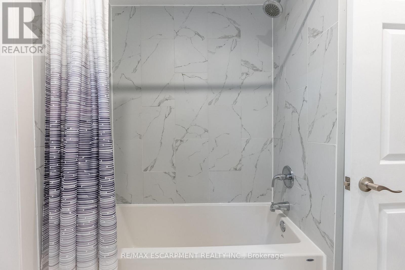 9 Richard Crescent, West Lincoln, Ontario  L0R 2A0 - Photo 35 - X12504010