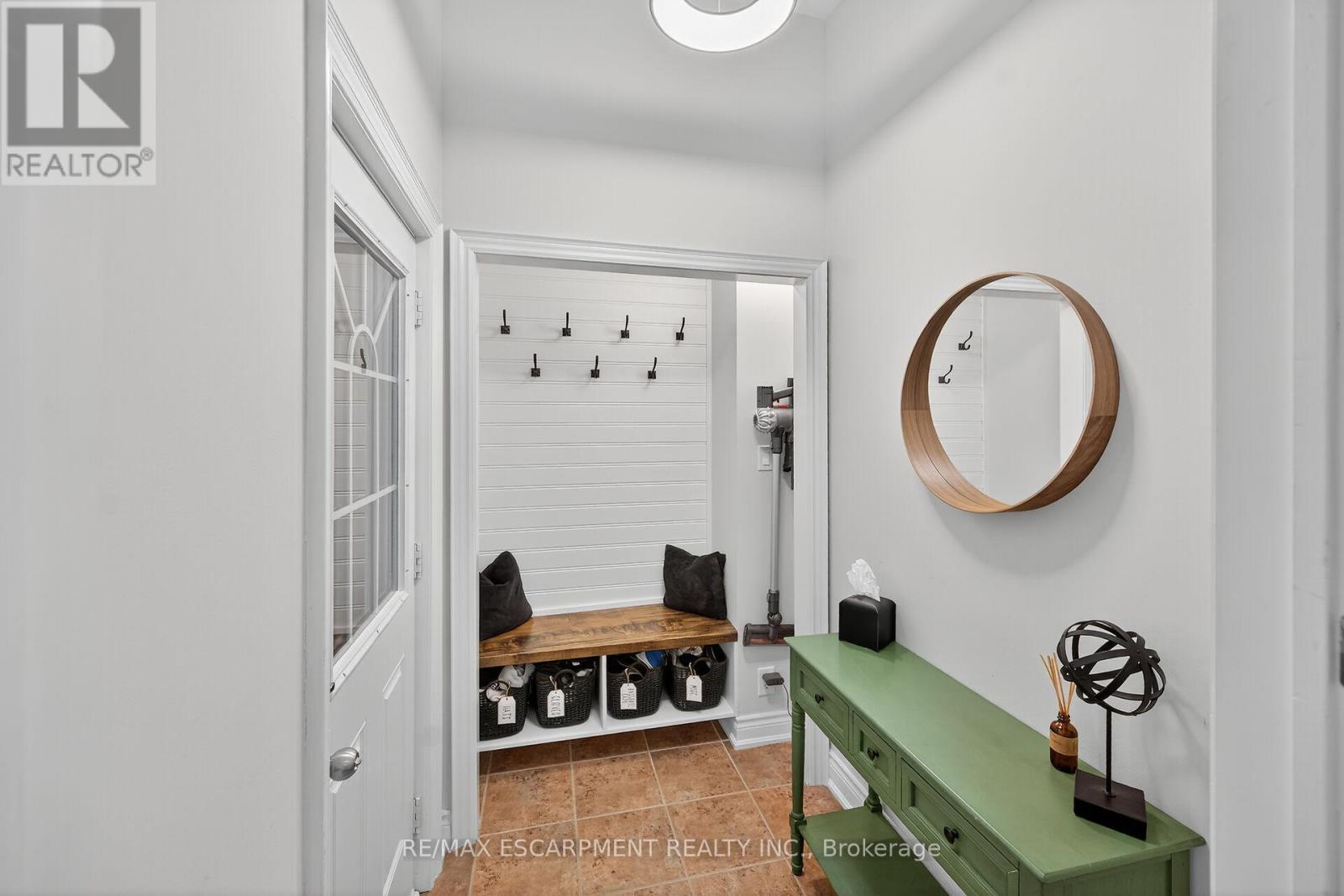 20 Fowler Drive, Hamilton, Ontario  L0R 1C0 - Photo 26 - X12504066