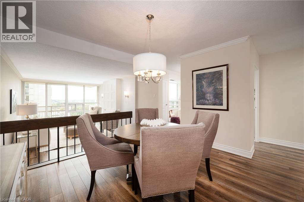 1359 White Oaks Boulevard Unit# 804, Oakville, Ontario  L6H 2R8 - Photo 10 - 40777619