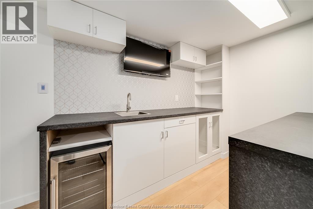 9482 Ryerson, Windsor, Ontario  N8R 1V5 - Photo 38 - 25027266