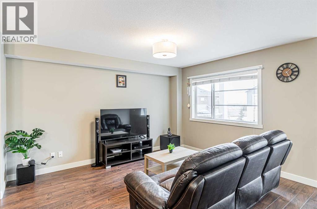 535 Redstone View Ne, Calgary, Alberta  T3N 0M9 - Photo 6 - A2268296