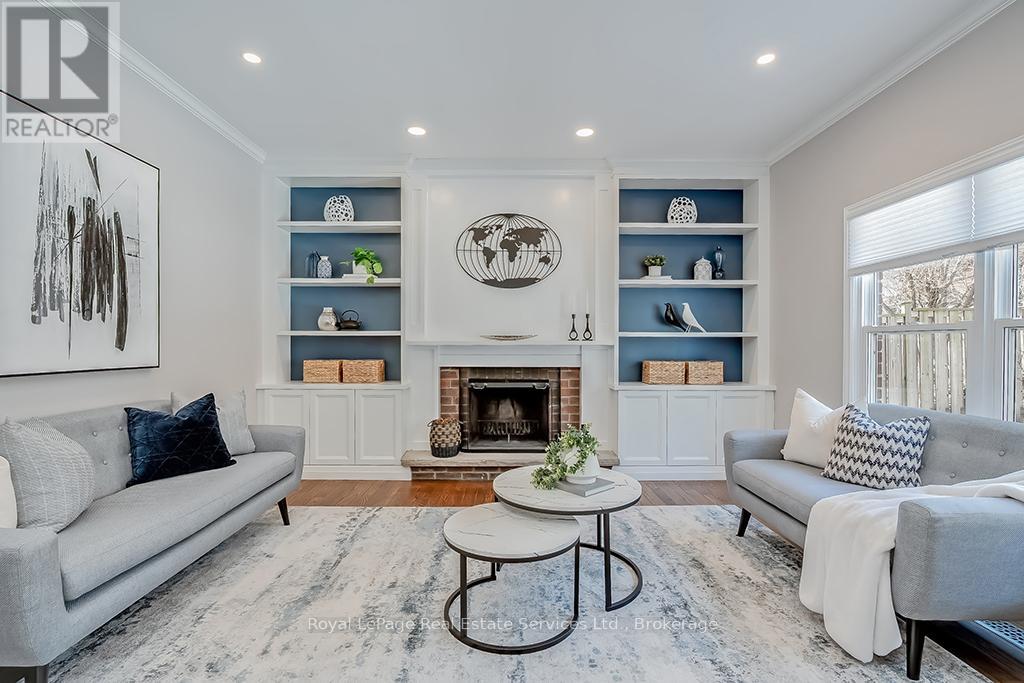 1225 Old Post Drive, Oakville, Ontario  L6M 1A5 - Photo 16 - W12460833