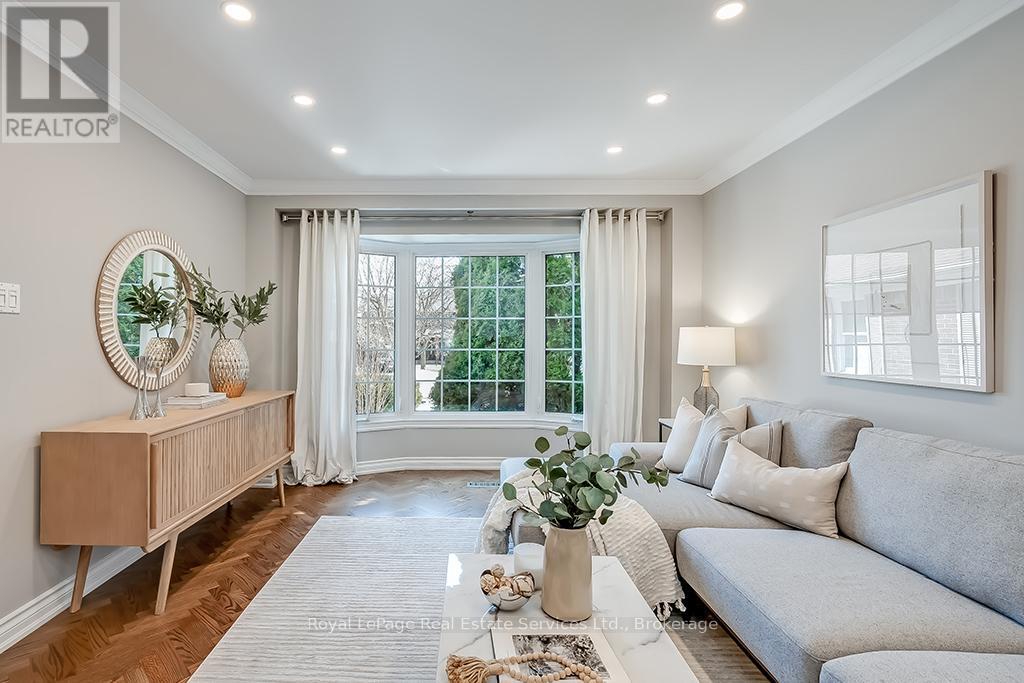 1225 Old Post Drive, Oakville, Ontario  L6M 1A5 - Photo 9 - W12460833