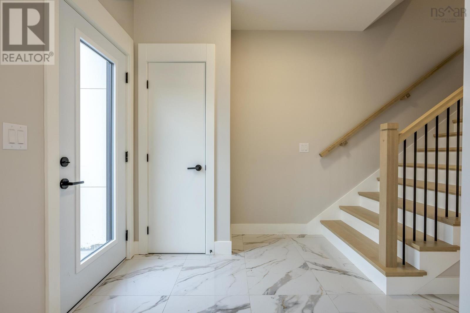 82a 179 Colonial Crescent, Halifax, Nova Scotia  B3R 2H8 - Photo 3 - 202524170