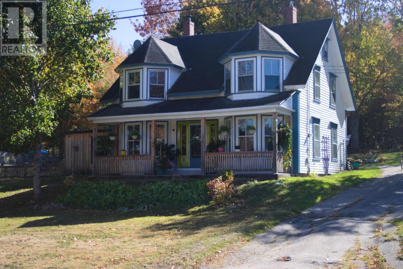 314 Carleton Road, Lawrencetown, Nova Scotia  B0S 1M0 - Photo 2 - 202524887