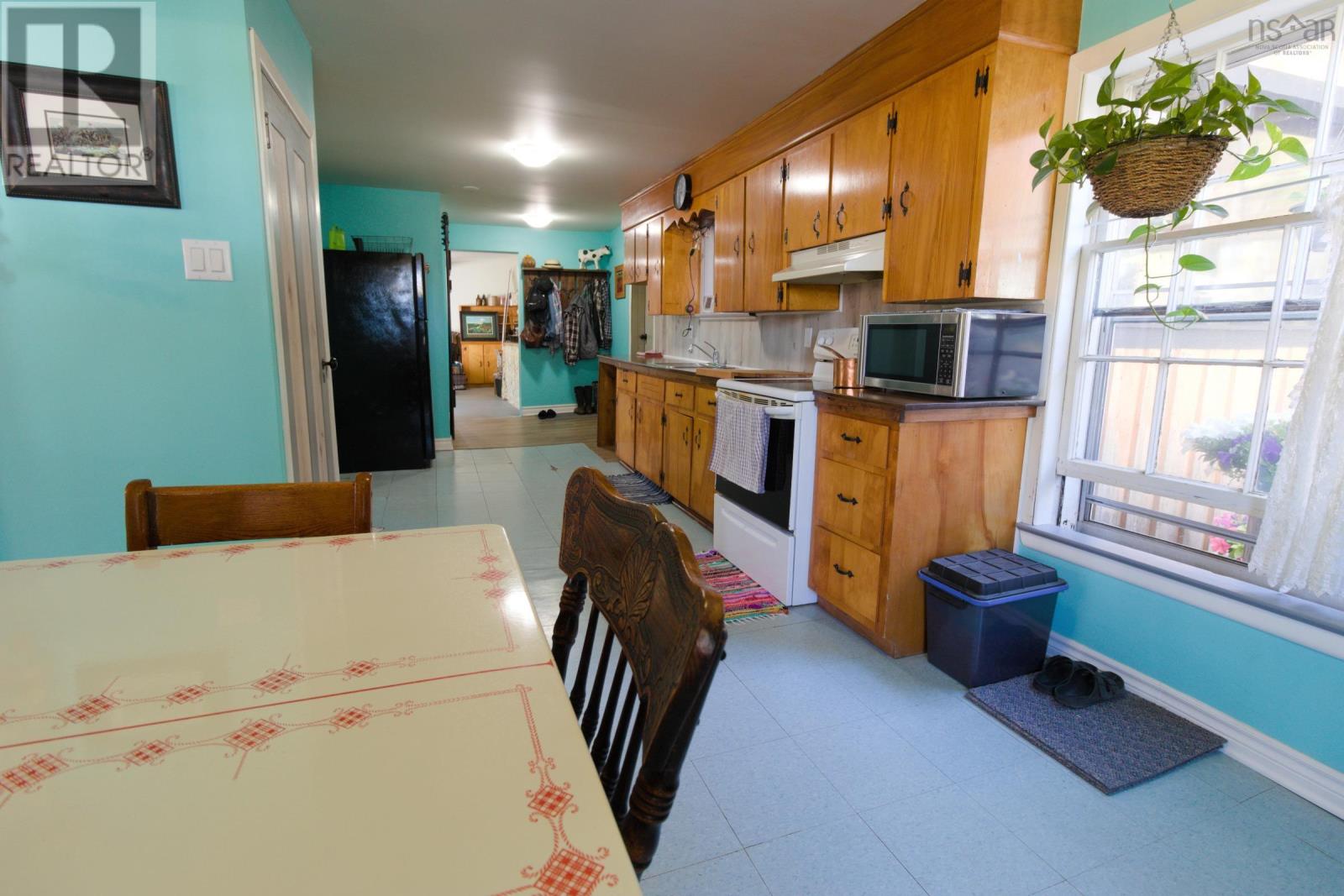 314 Carleton Road, Lawrencetown, Nova Scotia  B0S 1M0 - Photo 9 - 202524887