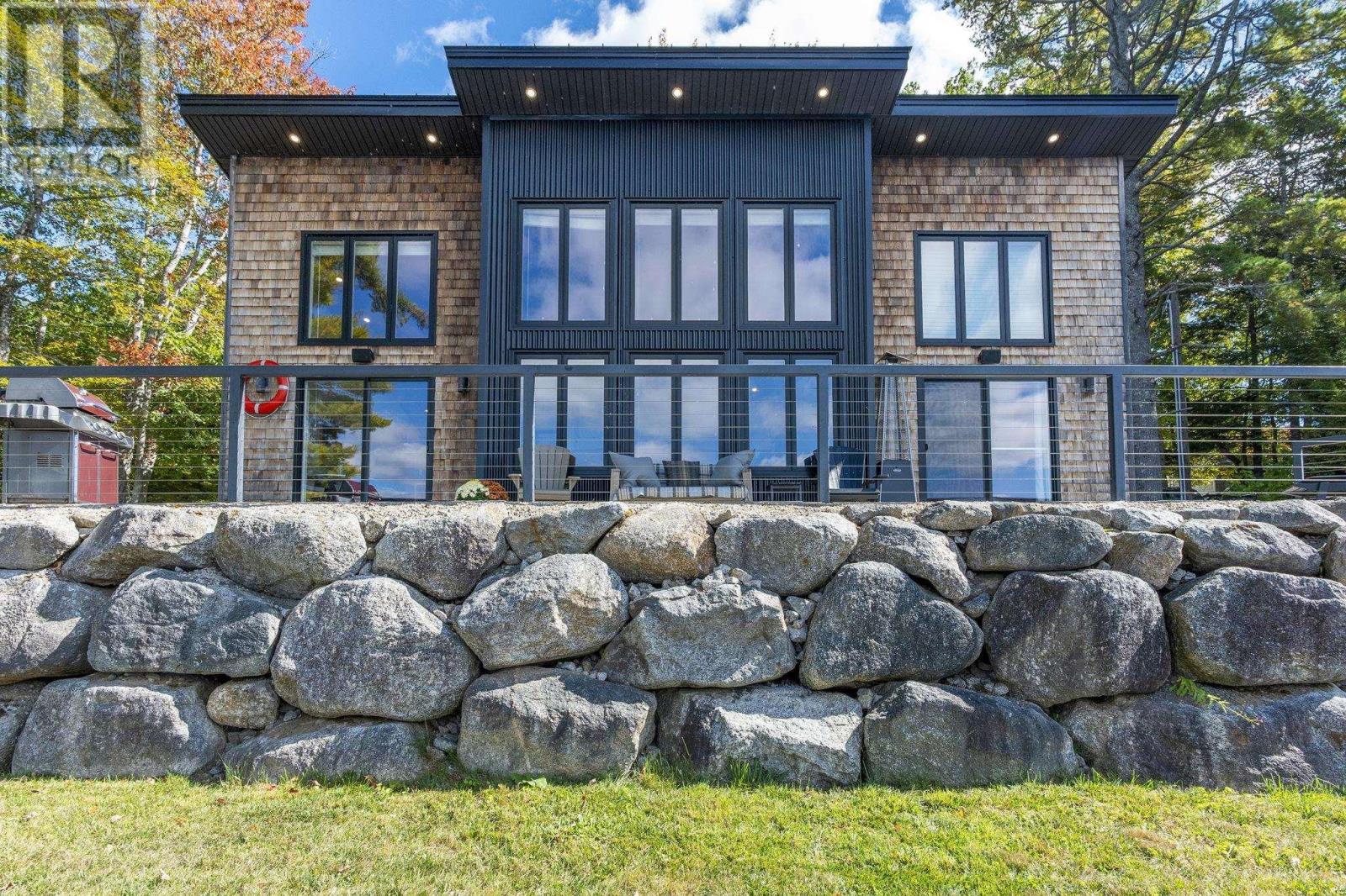 20 Mockingee Lane, Vaughan, Nova Scotia  B0N 2T0 - Photo 2 - 202525443