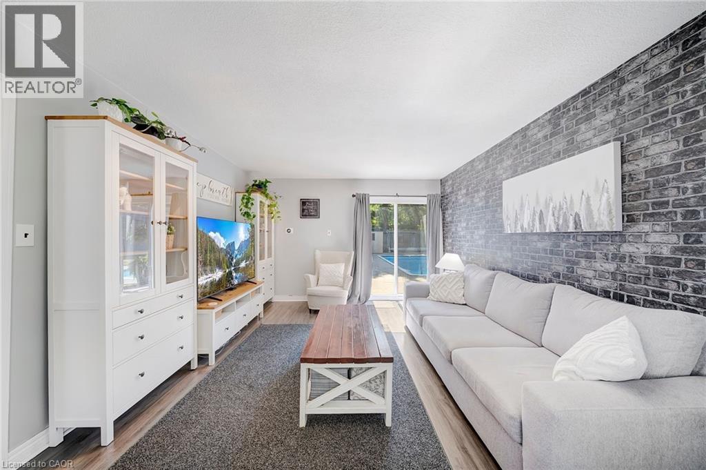 23 Bismark Drive, Cambridge, Ontario  N1S 4E6 - Photo 7 - 40785270