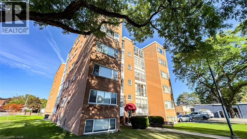 824 Brant Street Unit# 8, Burlington, Ontario  L7R 2J5 - Photo 3 - 40772236