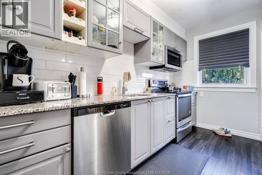 6245 Wyandotte Street East, Windsor, Ontario  N8S 1N5 - Photo 8 - 25027876