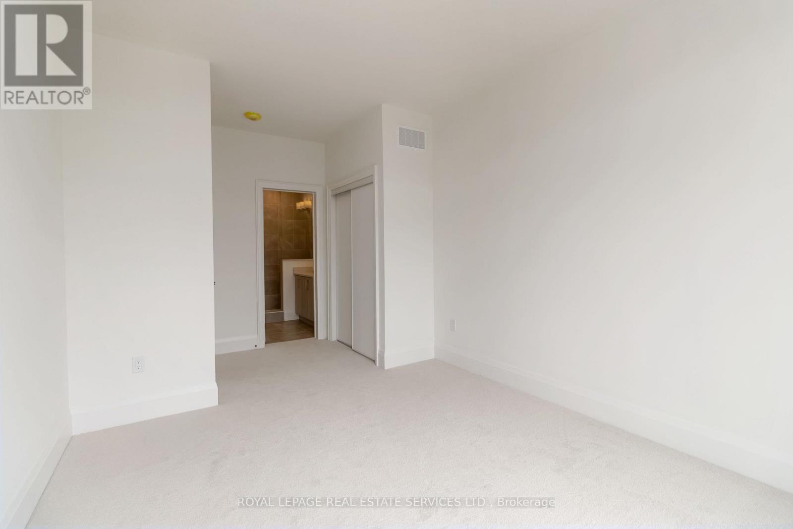 3303 Taha Gardens, Oakville, Ontario  L6M 5R9 - Photo 34 - W12482145