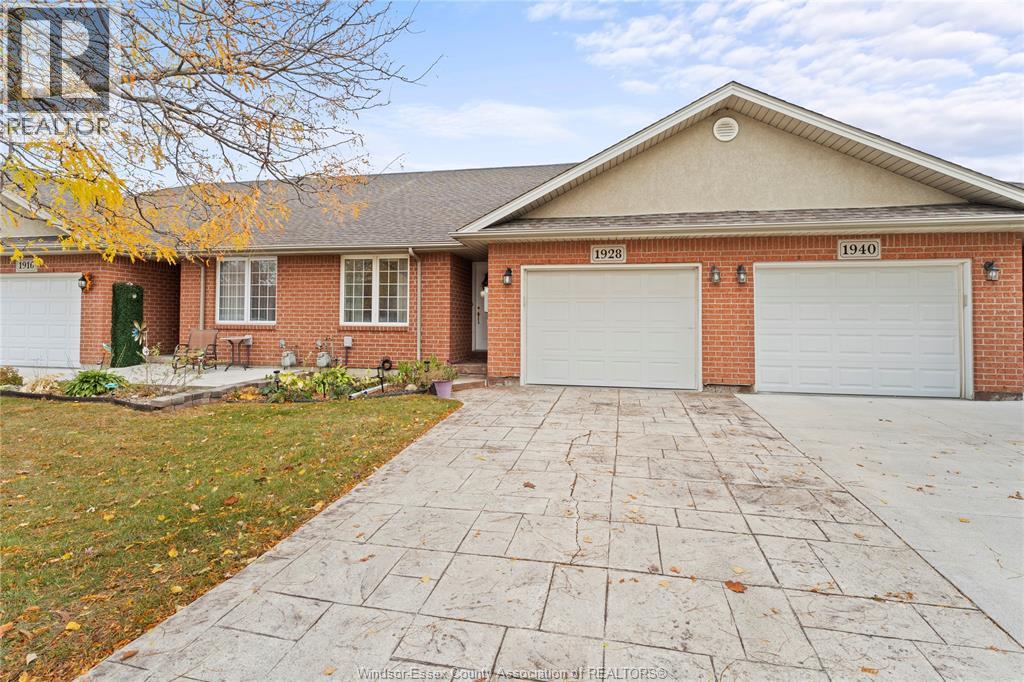 1928 Questa Drive, Windsor, Ontario  N8P 1M5 - Photo 2 - 25027878