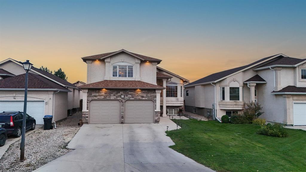 51 Danube Drive, Winnipeg, Manitoba