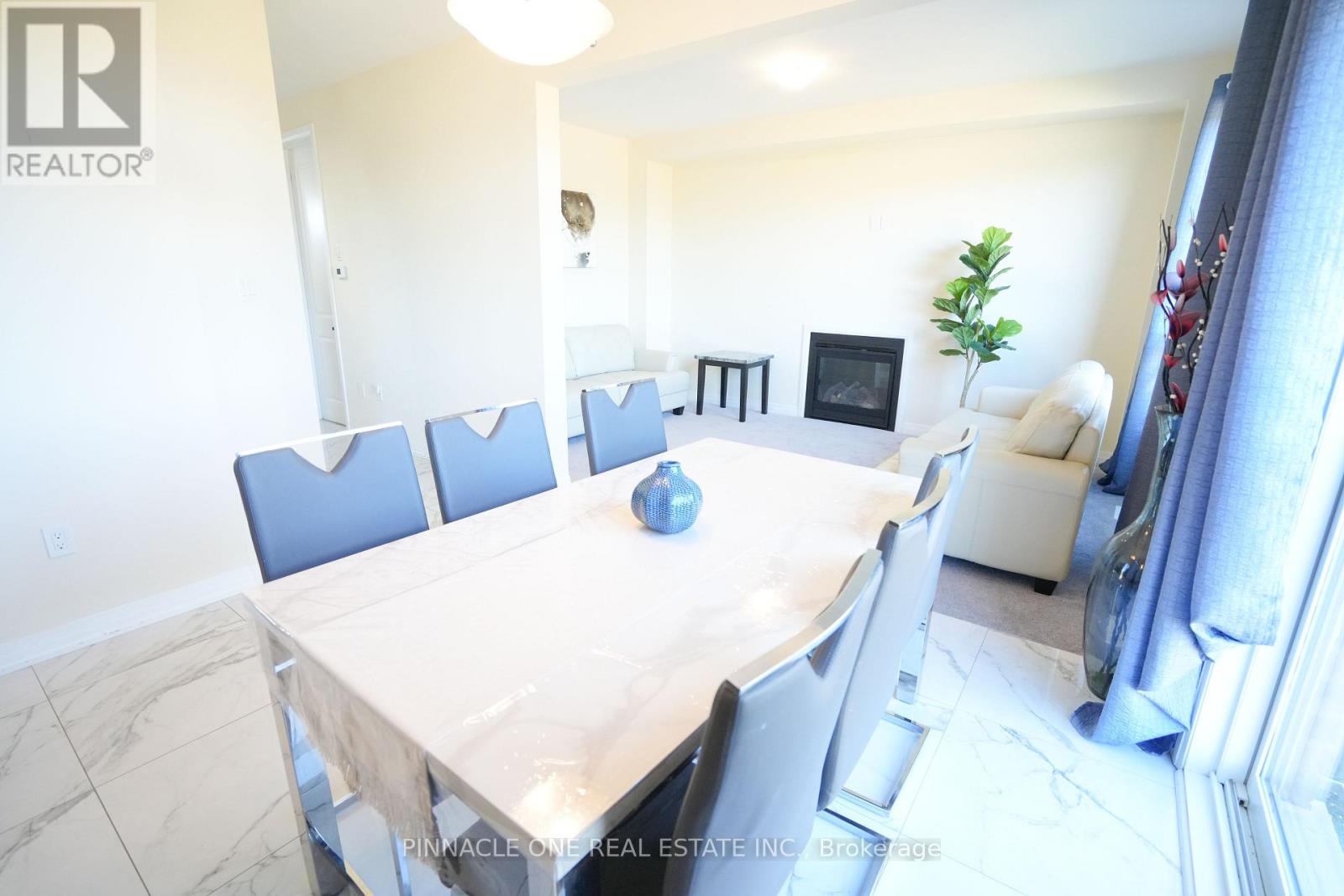 21 Carew Boulevard, Kawartha Lakes, Ontario  K9V 0P6 - Photo 20 - X12493020