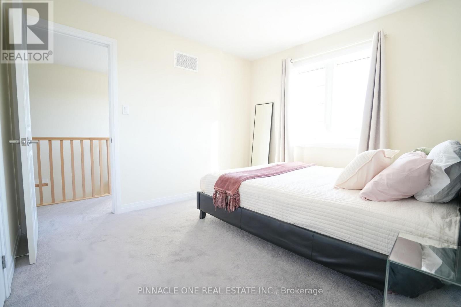 21 Carew Boulevard, Kawartha Lakes, Ontario  K9V 0P6 - Photo 24 - X12493020