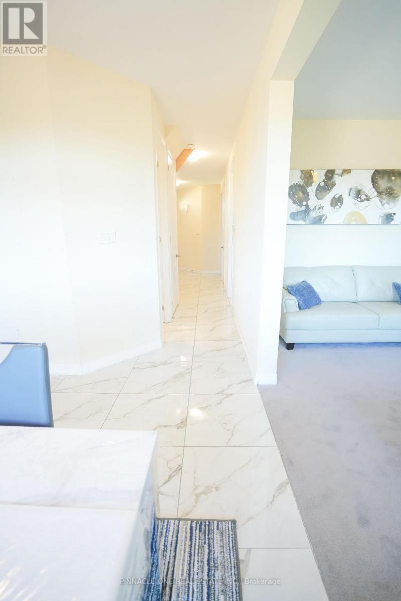 21 Carew Boulevard, Kawartha Lakes, Ontario  K9V 0P6 - Photo 27 - X12493020