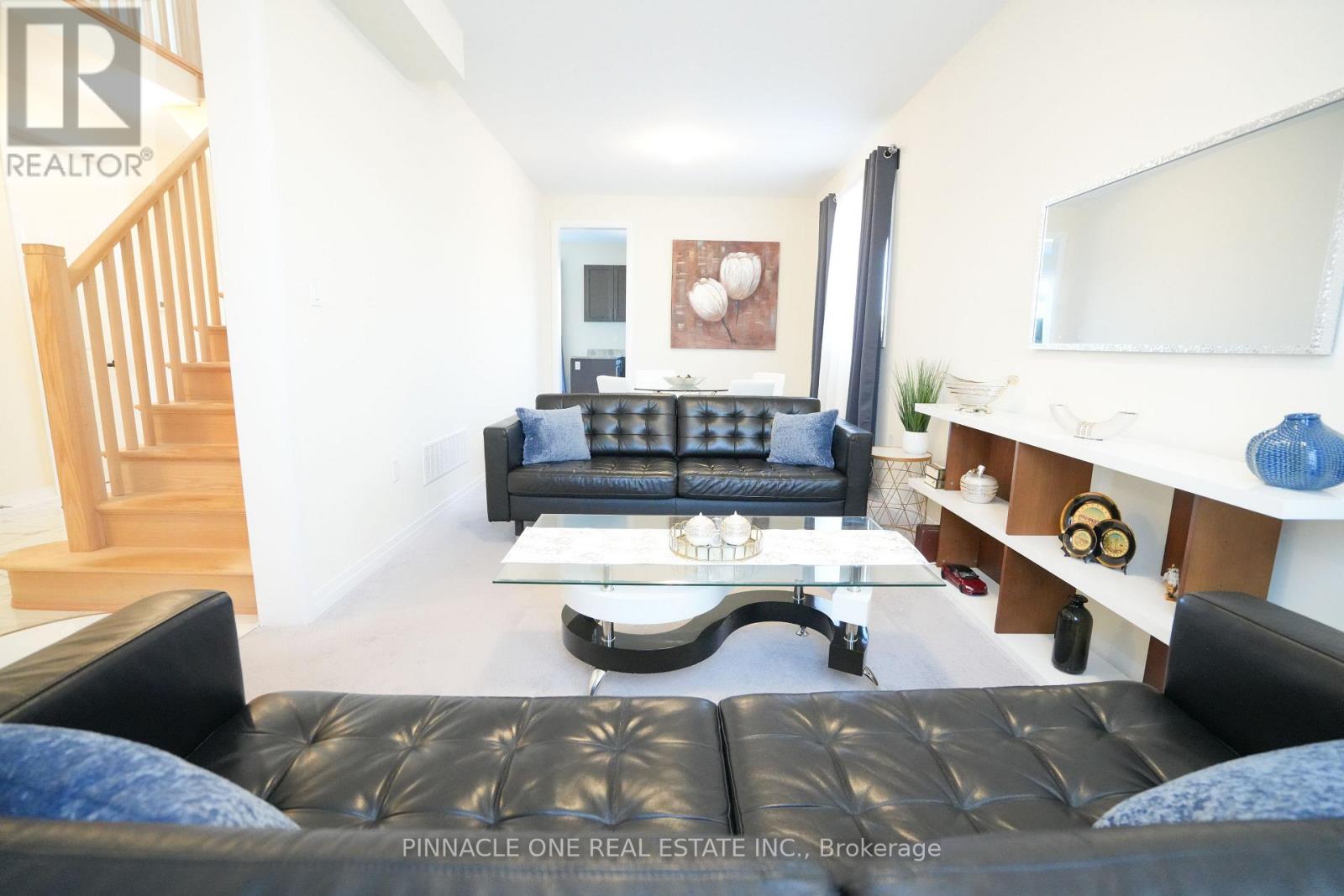 21 Carew Boulevard, Kawartha Lakes, Ontario  K9V 0P6 - Photo 31 - X12493020