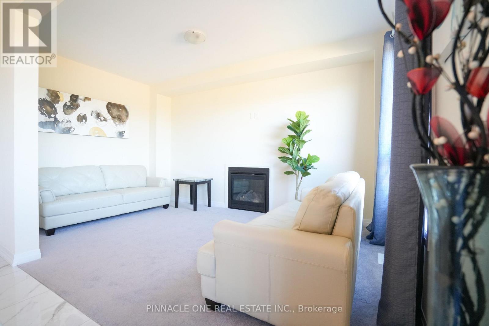 21 Carew Boulevard, Kawartha Lakes, Ontario  K9V 0P6 - Photo 22 - X12493020