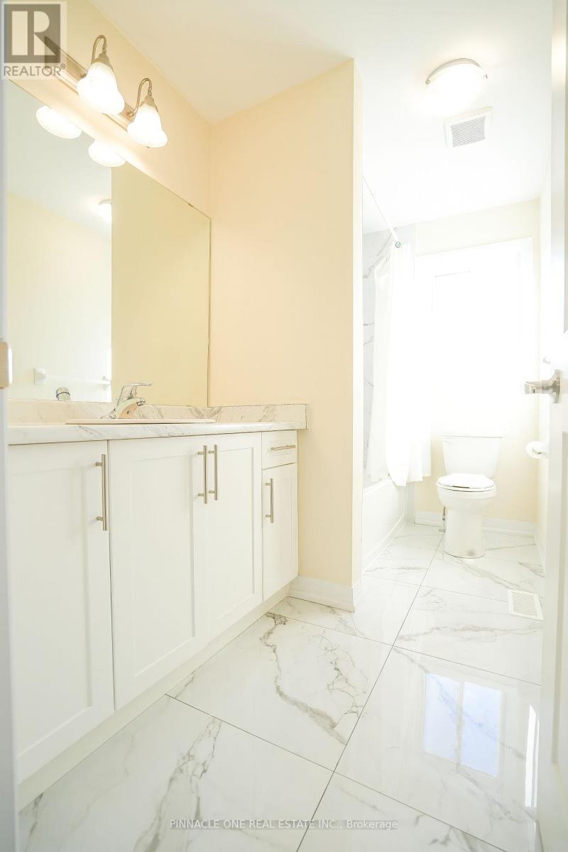 21 Carew Boulevard, Kawartha Lakes, Ontario  K9V 0P6 - Photo 39 - X12493020