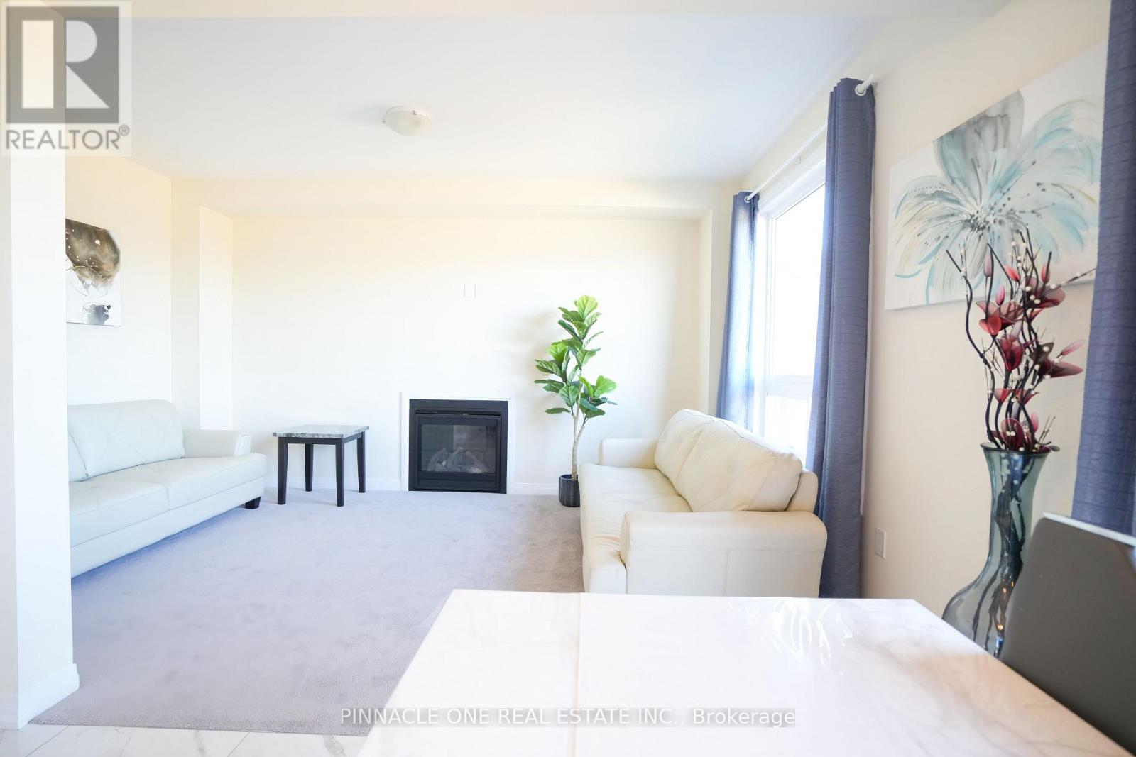 21 Carew Boulevard, Kawartha Lakes, Ontario  K9V 0P6 - Photo 23 - X12493020