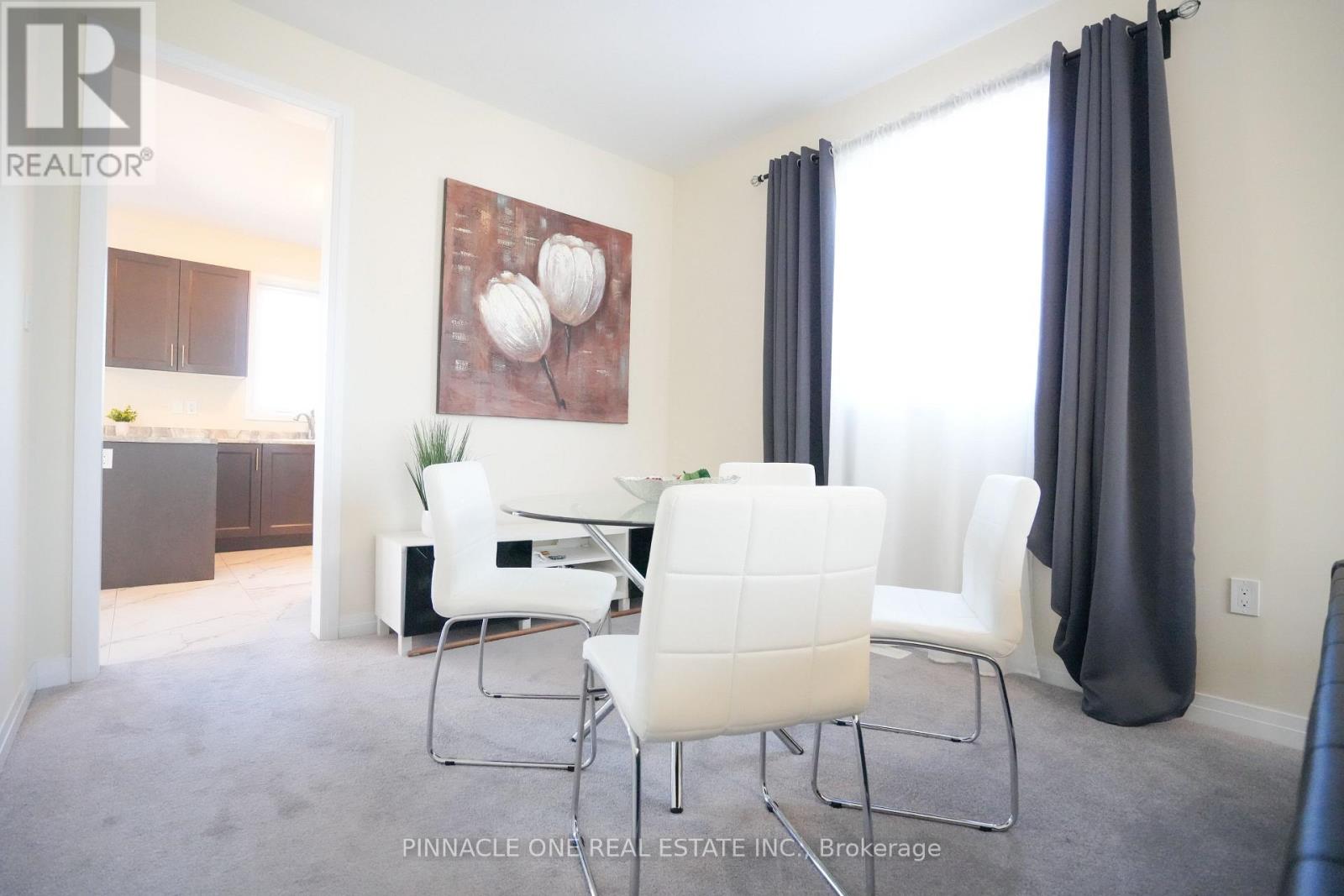 21 Carew Boulevard, Kawartha Lakes, Ontario  K9V 0P6 - Photo 3 - X12493020