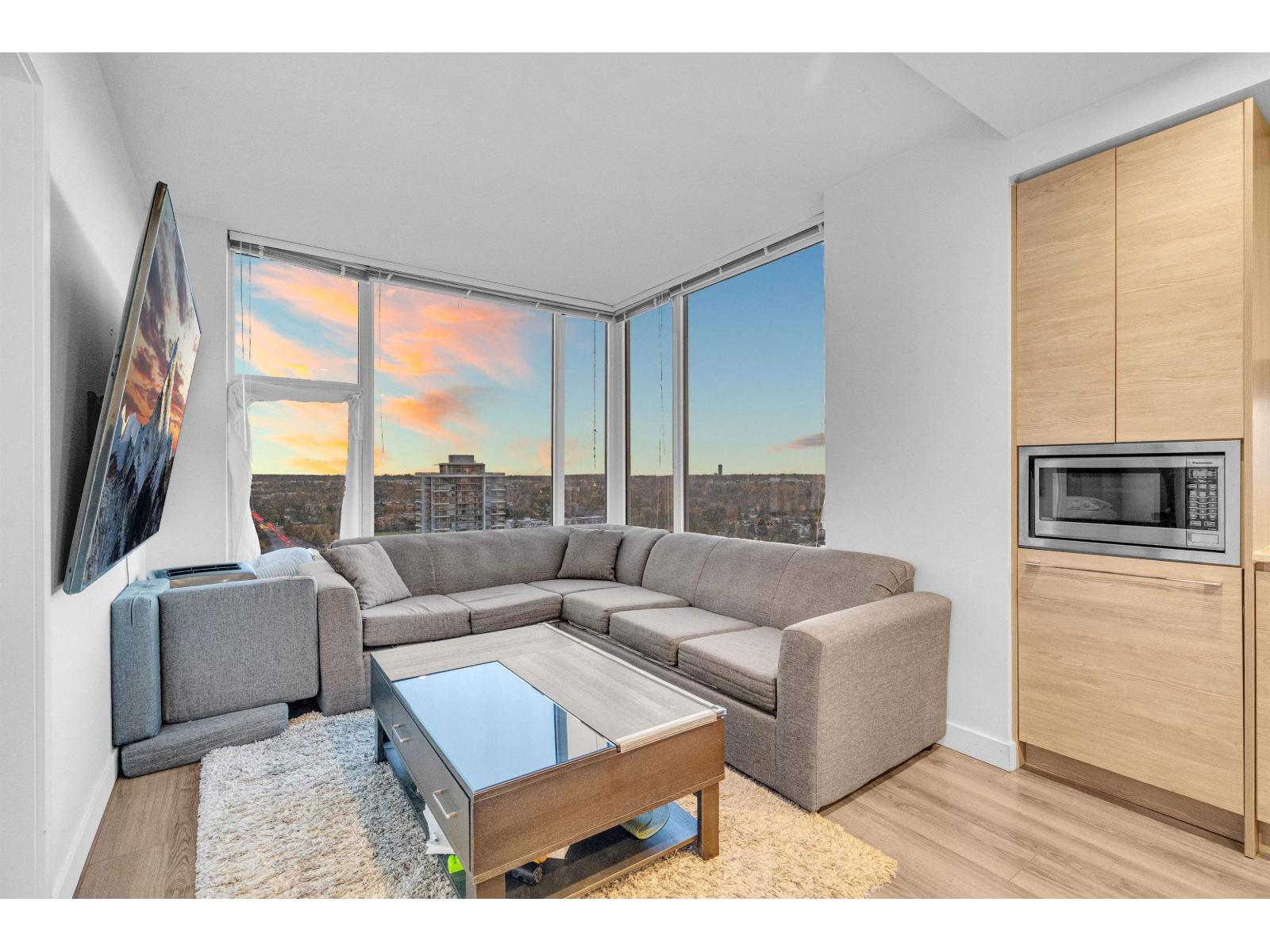 2703 13615 Fraser Highway, Surrey, British Columbia V3T 0P7 - Photo 7 - R3063548