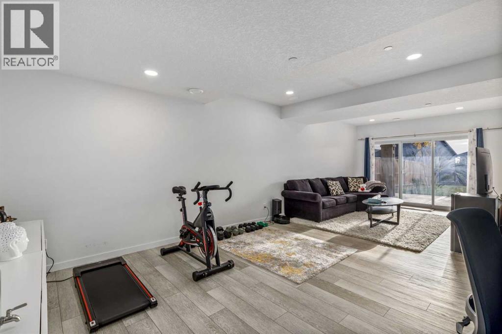27 Lucas Terrace Nw, Calgary, Alberta  T3P 1P9 - Photo 35 - A2264746