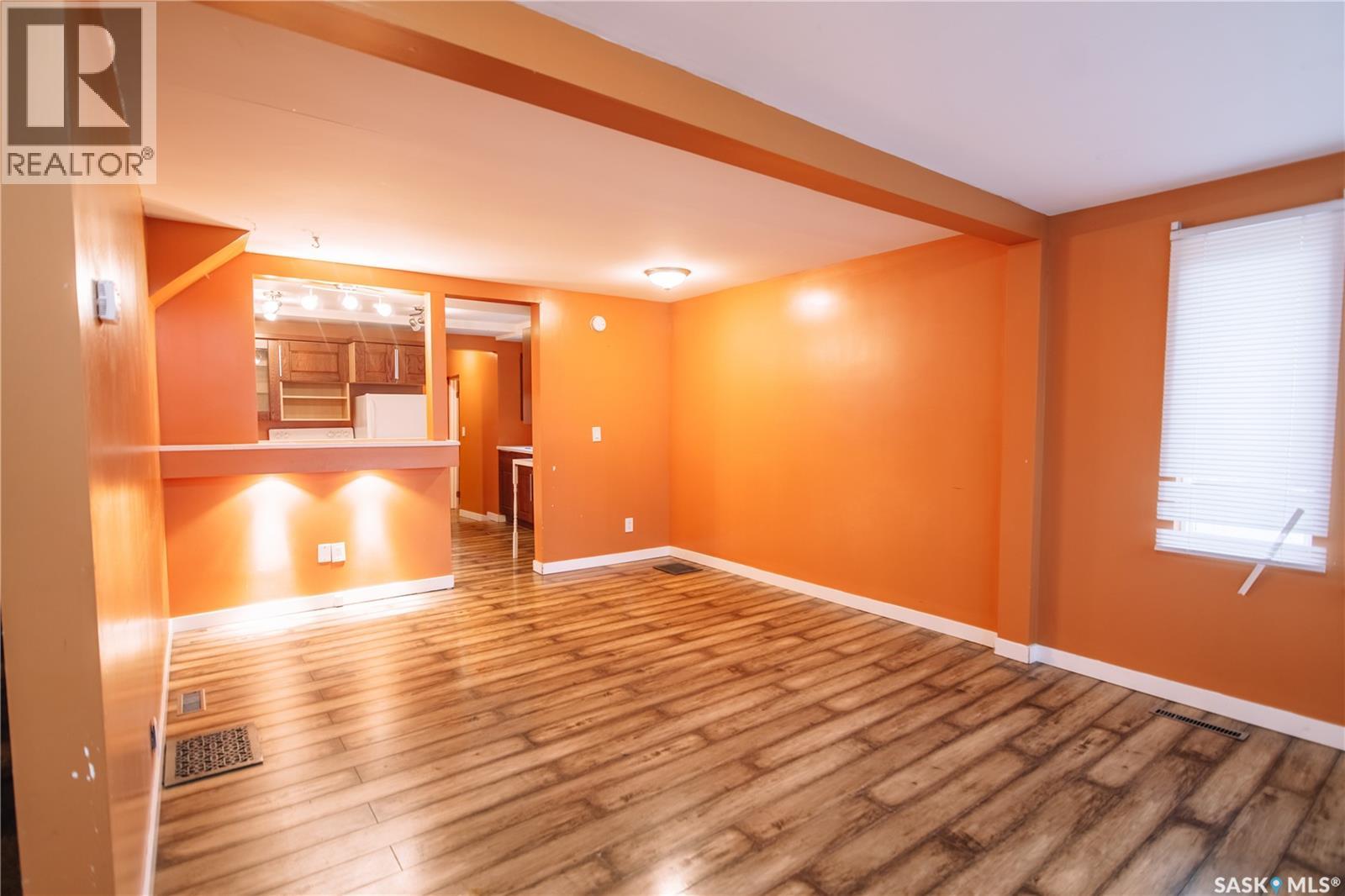 721 King Street, Regina, Saskatchewan  S4T 4E1 - Photo 2 - SK022277