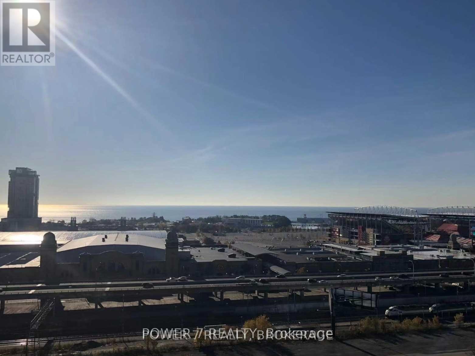 1213 - 135 East Liberty Street, Toronto, Ontario  M6K 3K4 - Photo 5 - C12504158