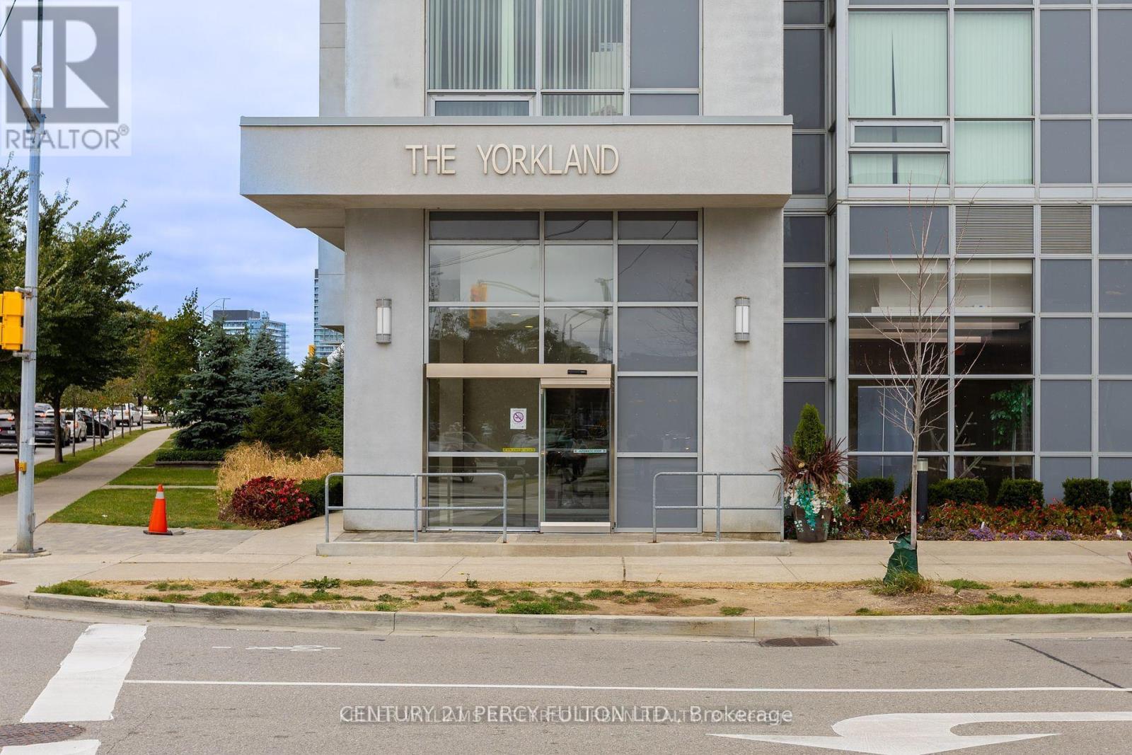 207 - 275 Yorkland Road, Toronto, Ontario  M2J 0B4 - Photo 2 - C12504202
