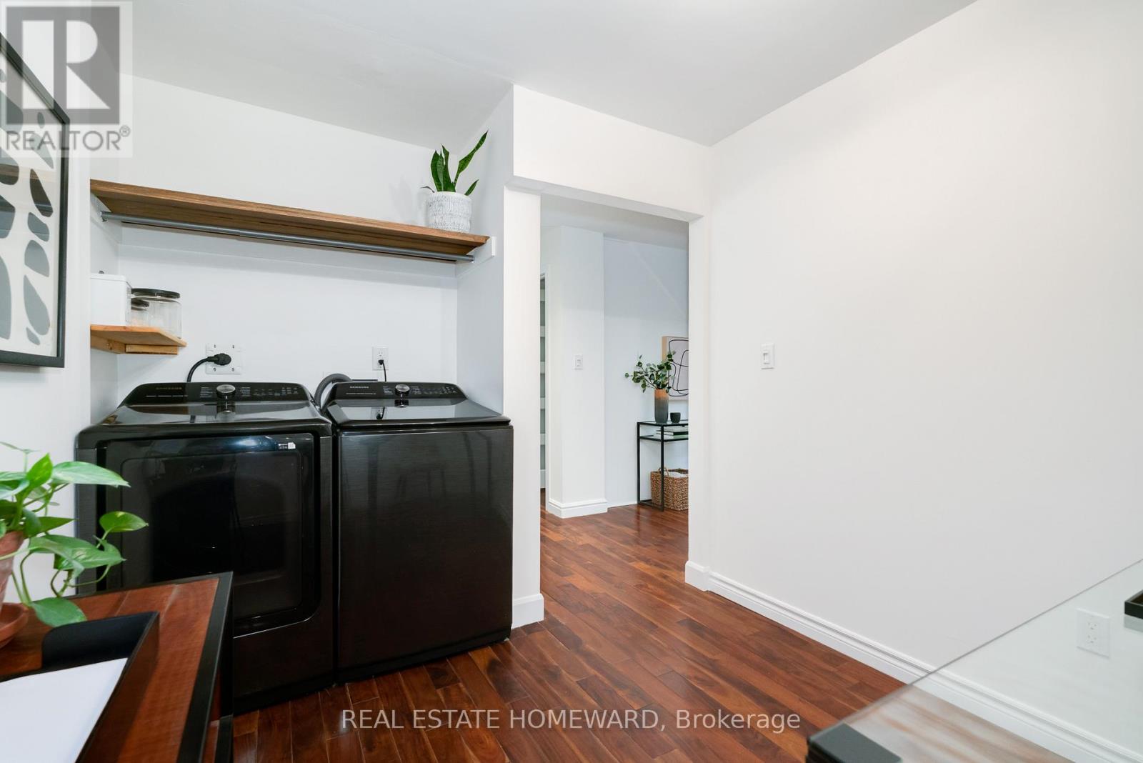 10 Norlong Boulevard, Toronto, Ontario  M4C 3W6 - Photo 12 - E12504090