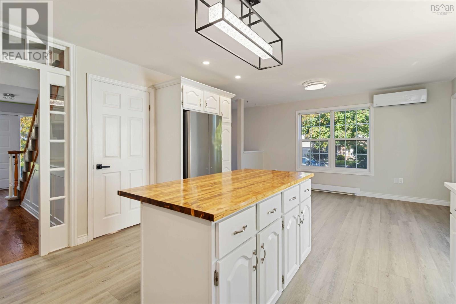 2 Thackeray Close, Halifax Regional Municipality, Nova Scotia  B3M 4G8 - Photo 11 - 202525098