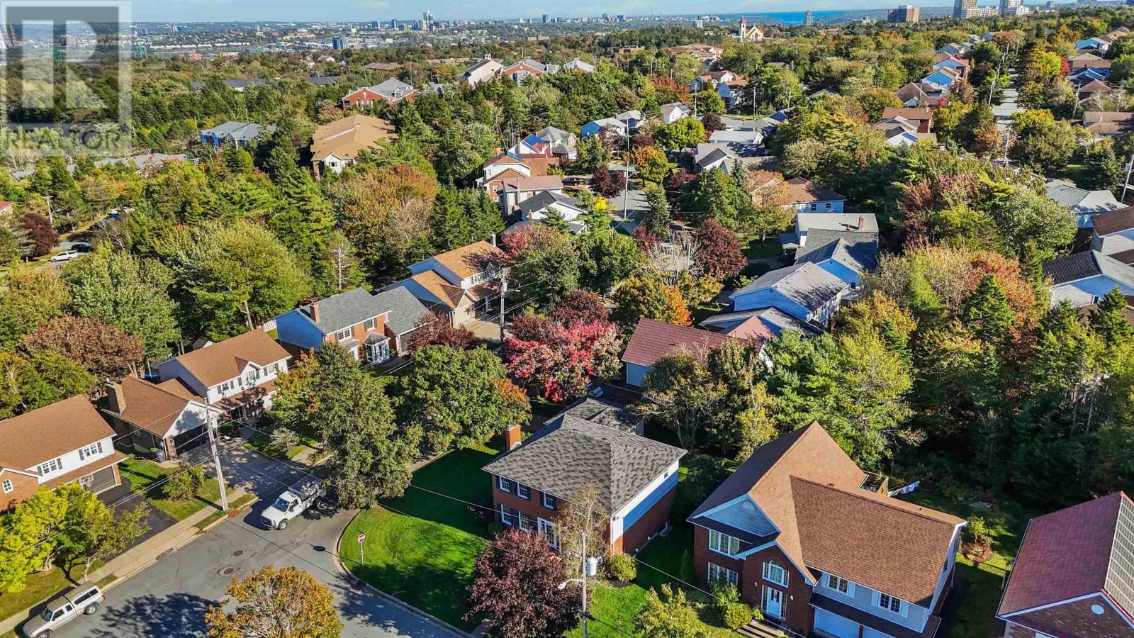 2 Thackeray Close, Halifax Regional Municipality, Nova Scotia  B3M 4G8 - Photo 28 - 202525098