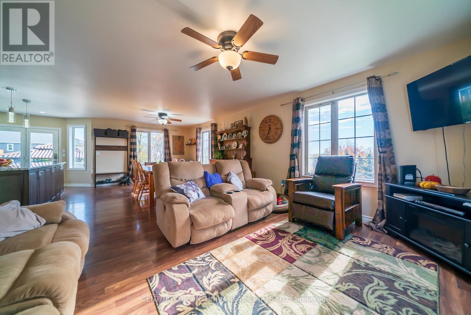 144 Centre Street, Deseronto (Deseronto (Town)), Ontario  K0K 1X0 - Photo 12 - X12504332