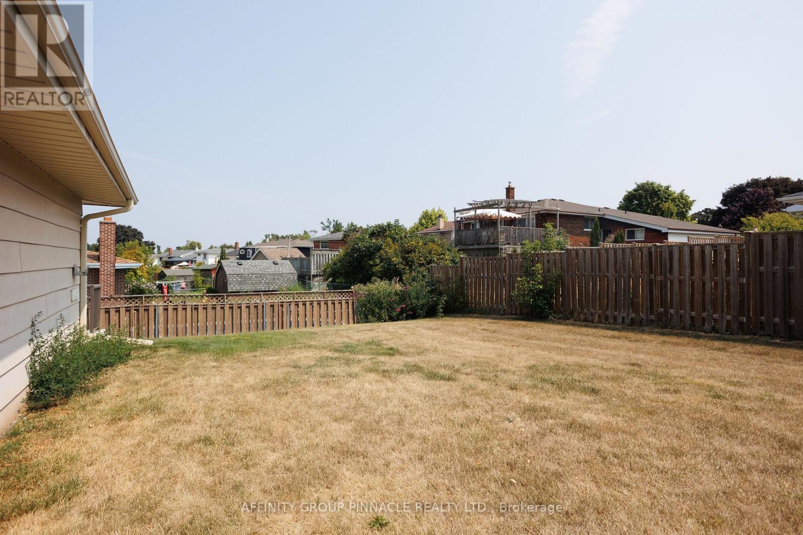 573 Saugeen Crescent, Peterborough South, Ontario  K9J 1J9 - Photo 38 - X12504392