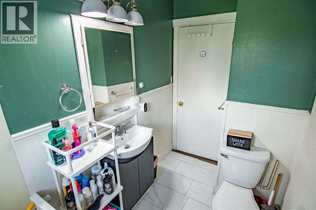 4910 53 Avenue, Rimbey, Alberta  T0C 2J0 - Photo 37 - A2263438