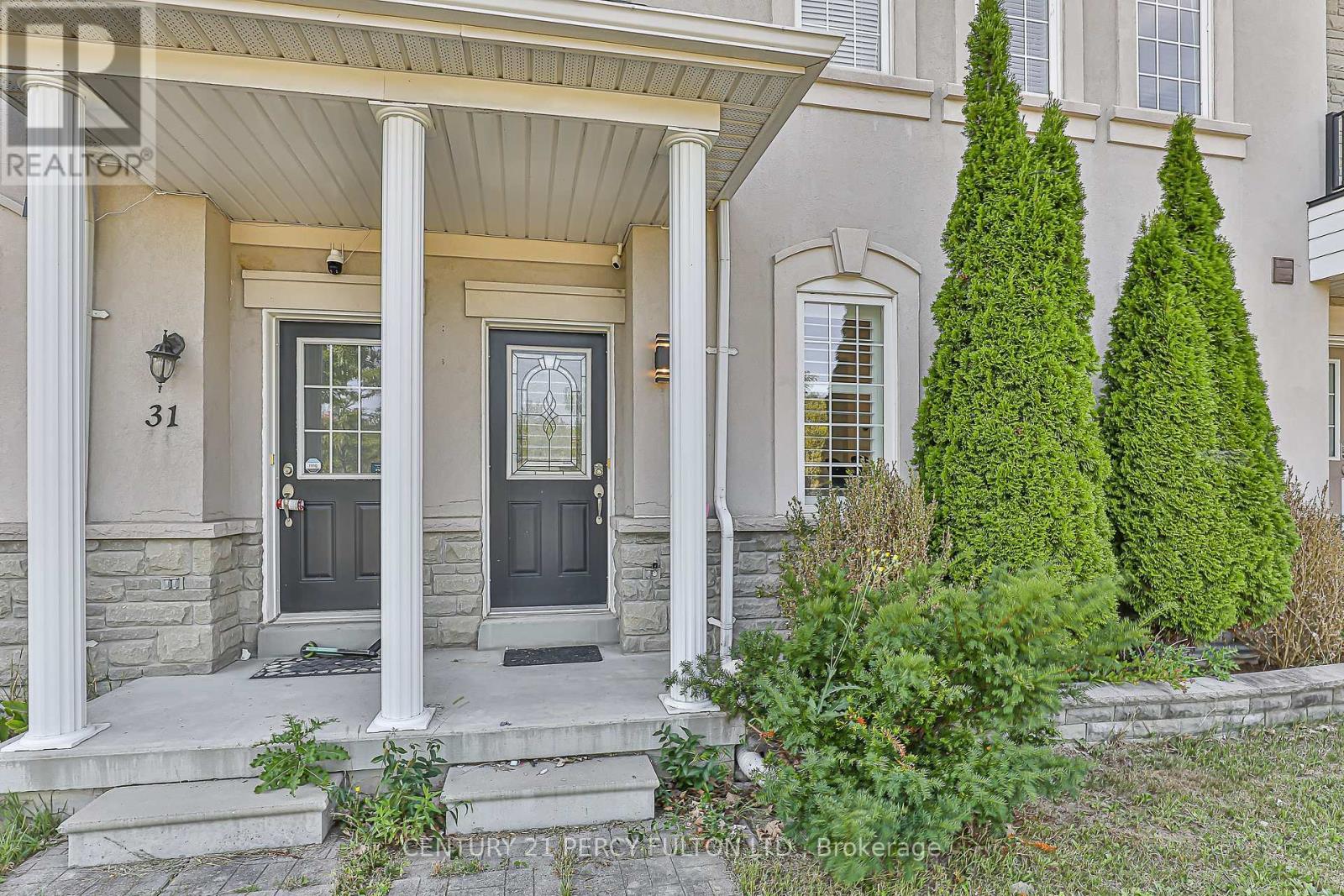 29 Vettese Court, Markham, Ontario  L6B 0V6 - Photo 2 - N12504152