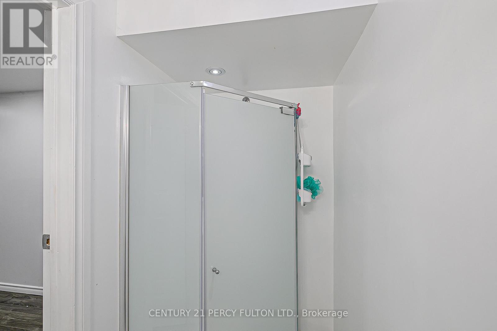 29 Vettese Court, Markham, Ontario  L6B 0V6 - Photo 39 - N12504152