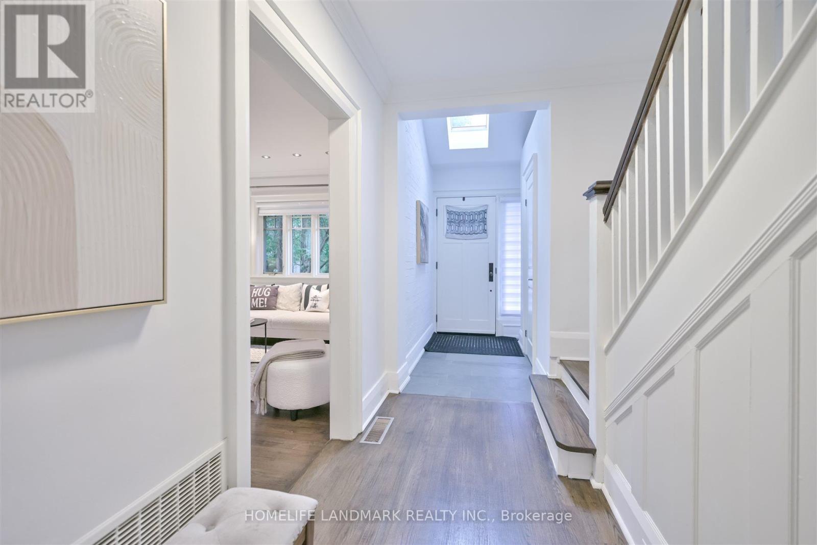 26 Birdsall Avenue, Toronto, Ontario  M4R 2B8 - Photo 3 - C12503928