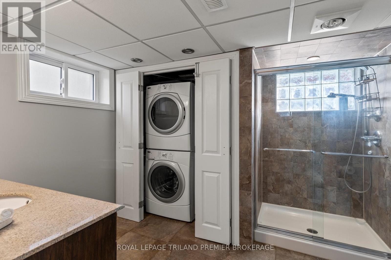 22 Briscoe Street E, London South, Ontario  N6C 1W9 - Photo 32 - X12504292