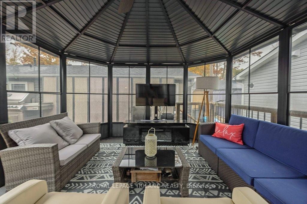 130 - 22790 Amiens Road, Middlesex Centre, Ontario  N0L 1R0 - Photo 34 - X12504308