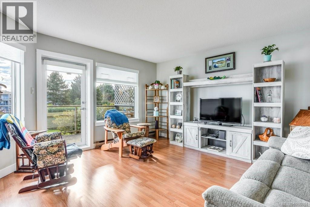 1204 27 Island Hwy S, Campbell River, British Columbia  V9W 1A2 - Photo 2 - 1018801