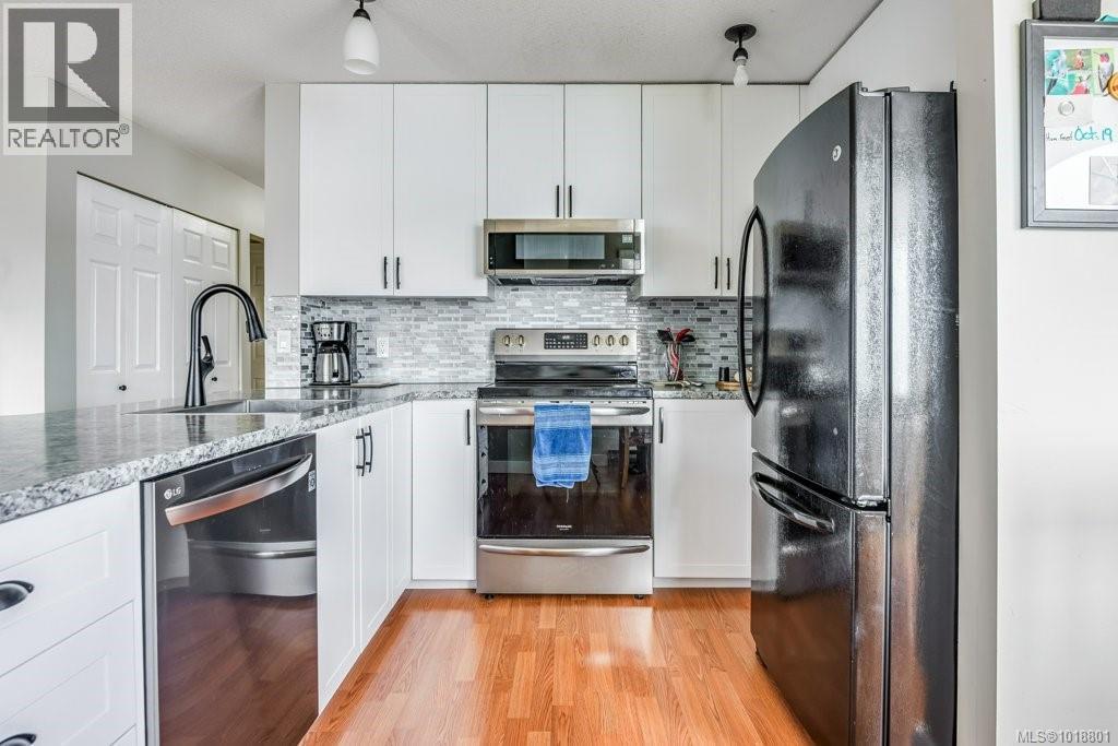 1204 27 Island Hwy S, Campbell River, British Columbia  V9W 1A2 - Photo 5 - 1018801