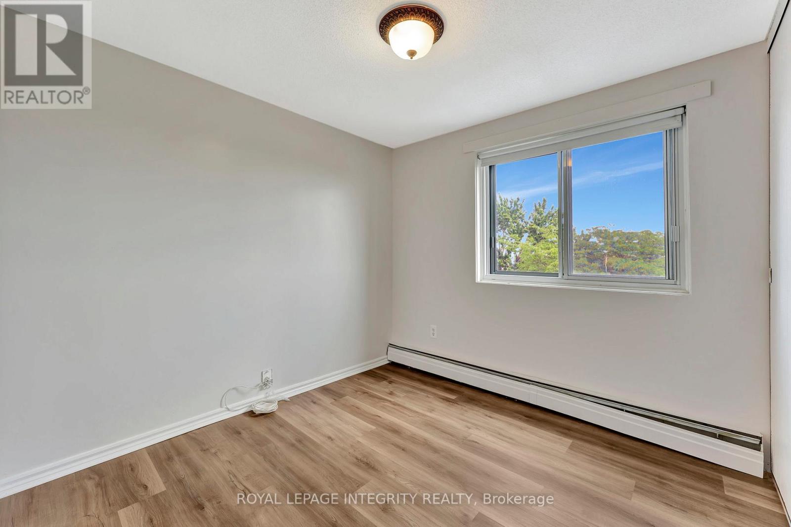 504 - 20 Chesterton Drive, Ottawa, Ontario  K2E 6Z7 - Photo 21 - X12504270