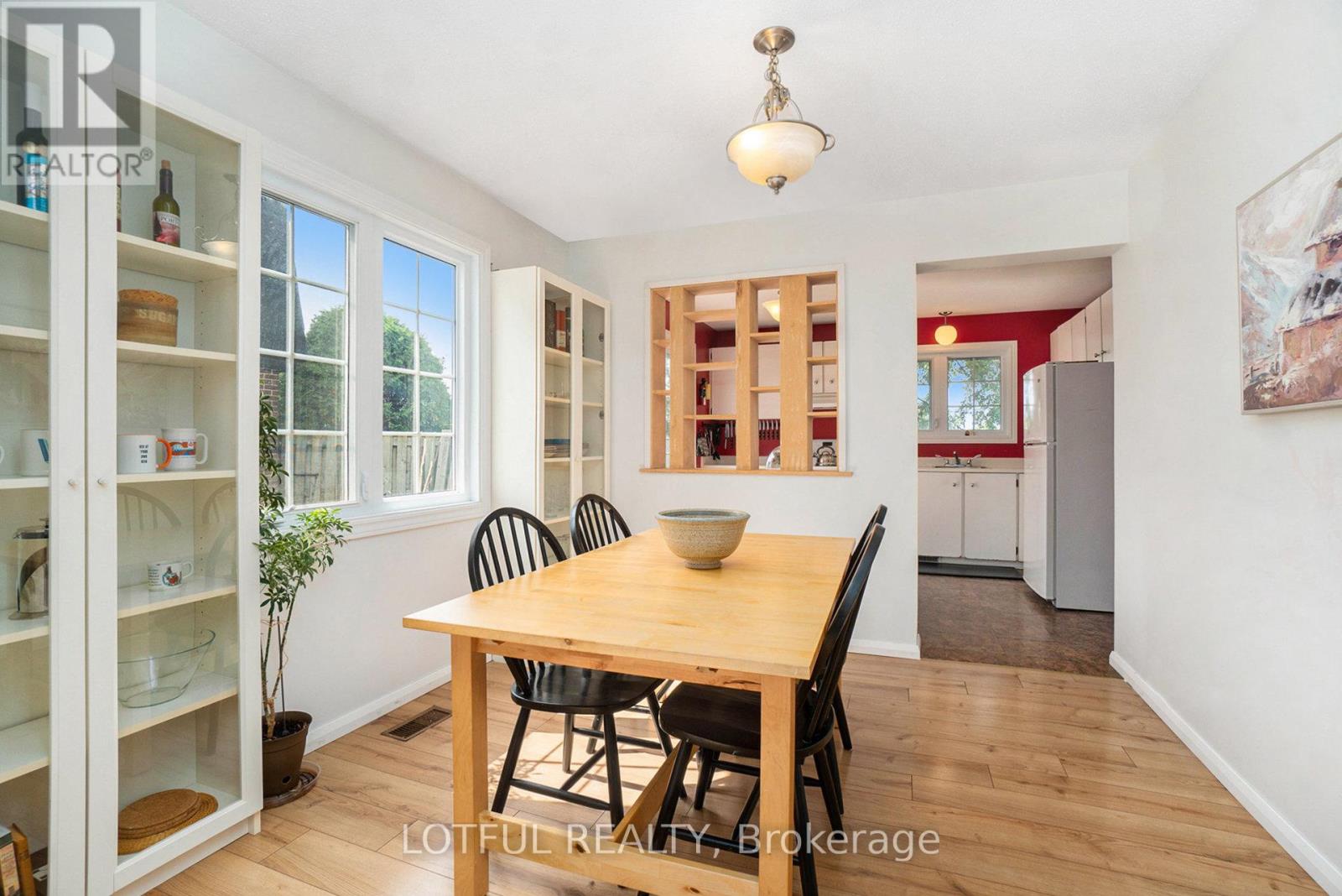 427 Kintyre Private, Ottawa, Ontario  K2C 3M9 - Photo 10 - X12504352