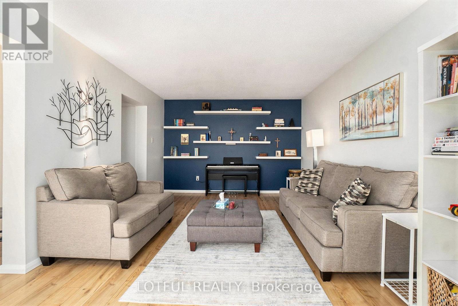 427 Kintyre Private, Ottawa, Ontario  K2C 3M9 - Photo 7 - X12504352