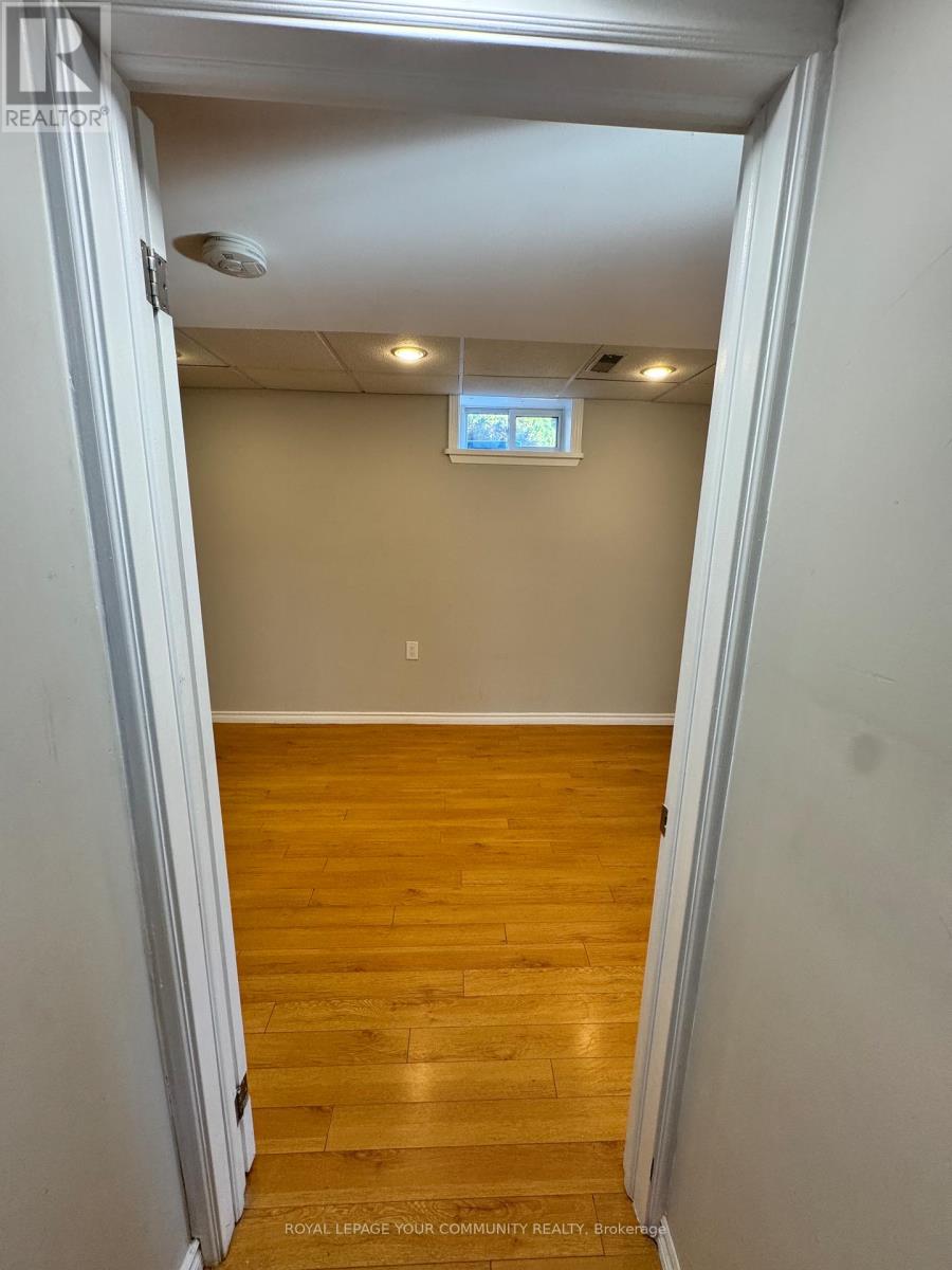 205 Talbot Crescent, Newmarket, Ontario  L3Y 1A4 - Photo 20 - N12503624