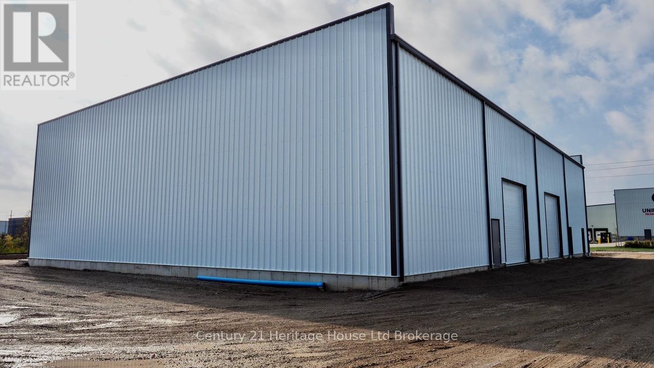 462 Griffin Way, Woodstock, Ontario N4T 0N2 - Photo 7 - X12504306