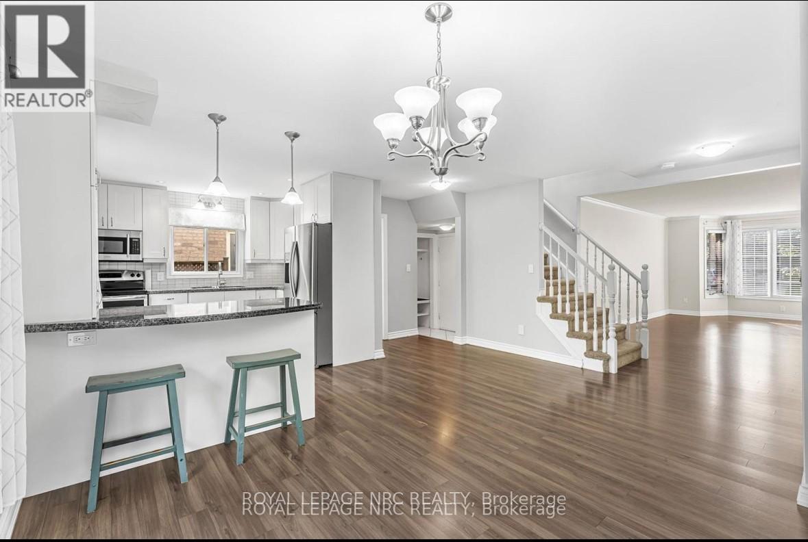 41 Huntington Lane, St. Catharines, Ontario  L2S 3R5 - Photo 5 - X12504310